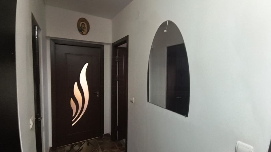 Apartament 2 camere de vanzare| Central, Suceava | Decomandat - Poză 2