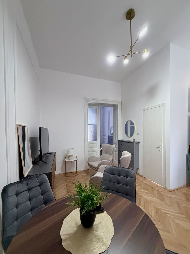 APARTAMENT LA PRIMA INCHIRIERE- ZONA CENTRALA - Poză 1
