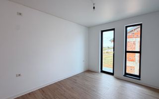 Casa Individuala - 4 camere - 2 bai - 450 mp teren - Poză 6