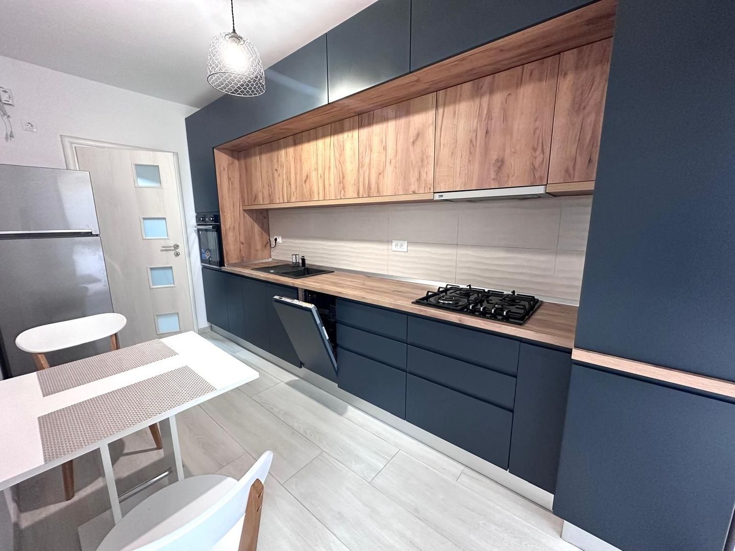 Apartament 2 Camere Exigent Plaza Residence Faza 4 Lujerului+ Parcare - Poză 5