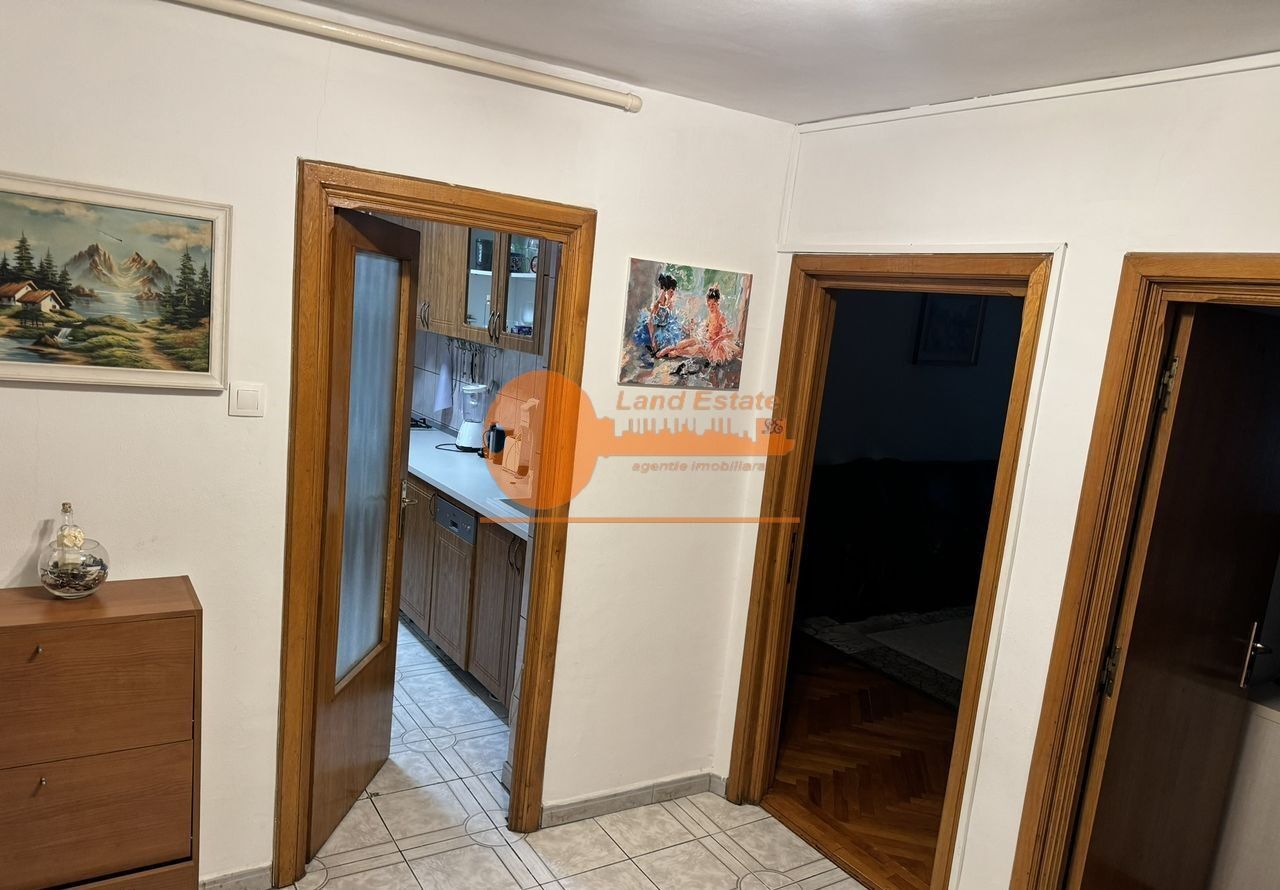 4 camere la 600m de Facultatea de Constructii - Teiul Doamnei - Poză 12