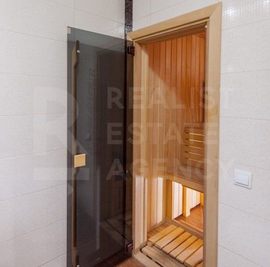 Chirie, apartament, 4 camere, Centru - Poză 9