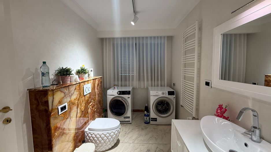 Apartament 3 Camere 150 mp + Terase | Mobilat si Utilat Premium - Poză 16