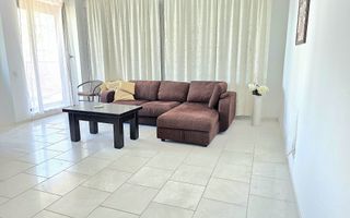 De închiriat termen lung – Apartament 2 camere | Vila Sophia 1, Mamaia I Parcare - Poză 1