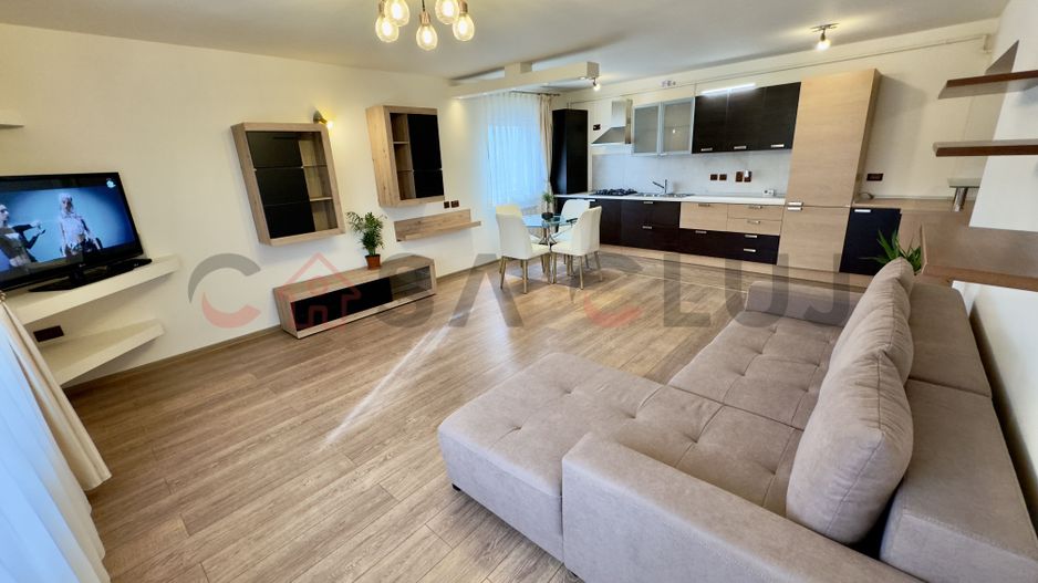 Apartament superb cu 2 camere, renovat , view panoramic, zona Dennver! - Poză 2