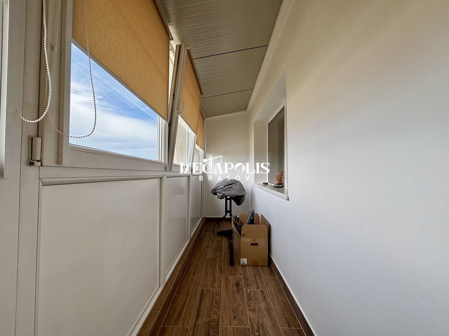 Apartament 2 camere | Etaj Intermediar | Priveliște Către Munte | Noua - Poză 23