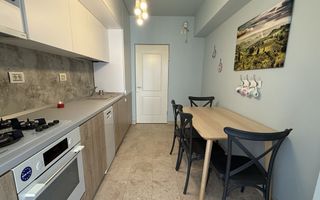 Închiriez apartament 2 camere modern, Nerva Traian, centrală, parcare - Poză 6