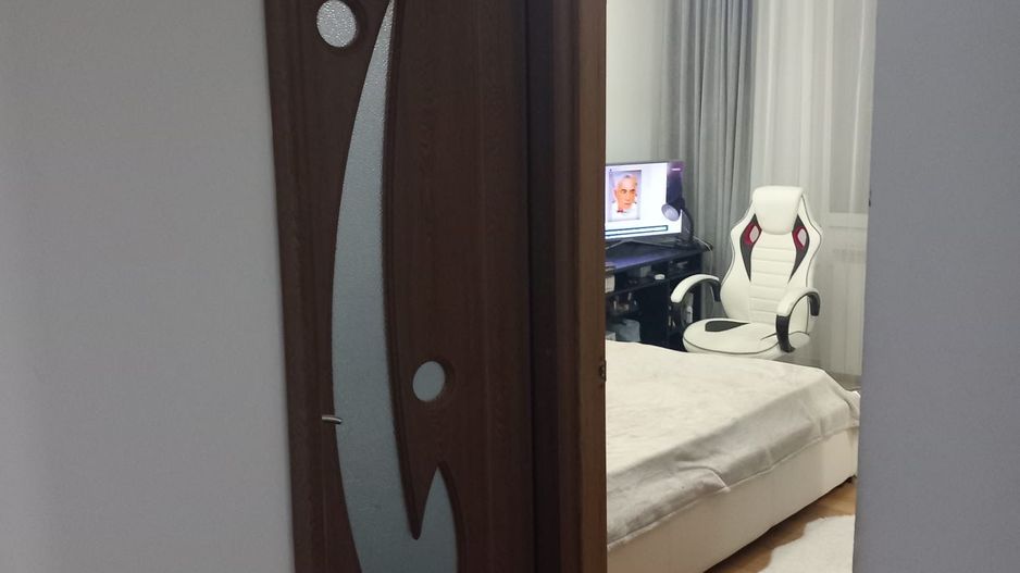 Ap 3 camere cu boxă și loc parcare mobilat/utilat sector 2 - Poză 16