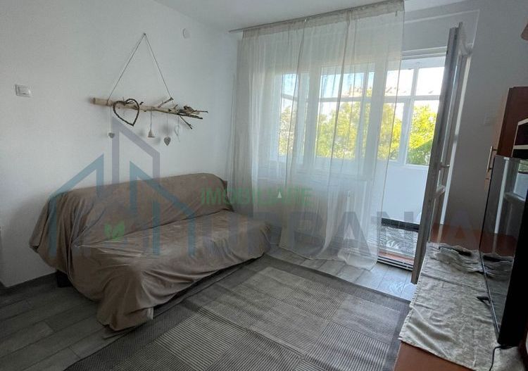 Apartament 2 camere de inchiriat, Podu Ros, Iasi - 55 mp, etaj 4/4, renovat, mobilat - Poză 1