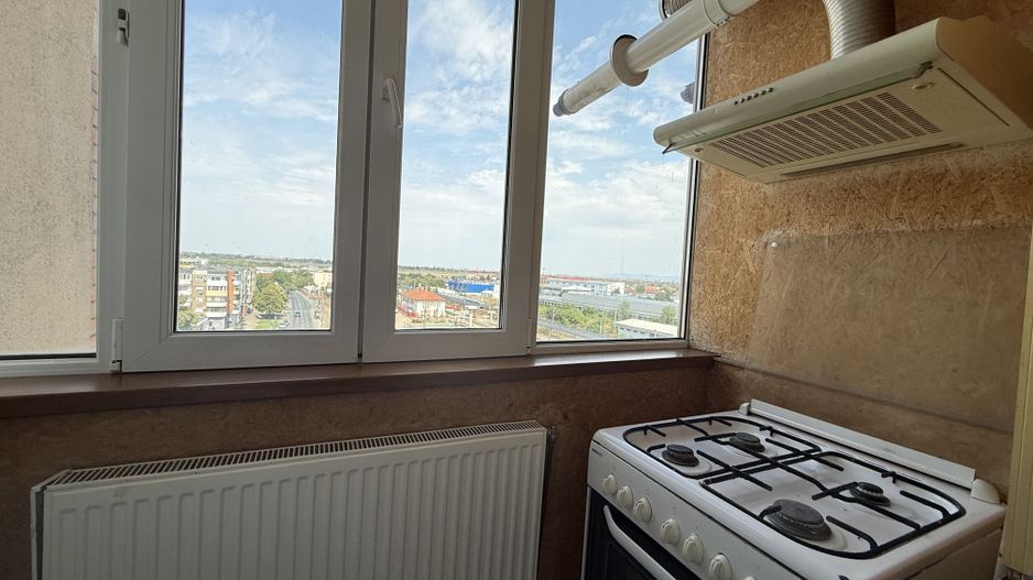 Apartament 3 camere, decomandat, renovat recent, Aradul Nou - Poză 4