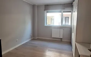 EXCLUSIVITATE – 3 camere în bloc tip vilă, zonă liniștită, Bună Ziua. - Poză 14
