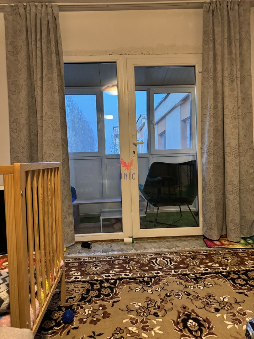 Apartament  3 camere decomandate - Poză 3