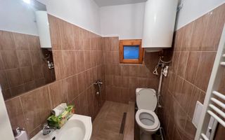 Apartament 3 camere+Birou la mansarda  |Calea Victoriei | Ideal firmă/birou - Poză 9