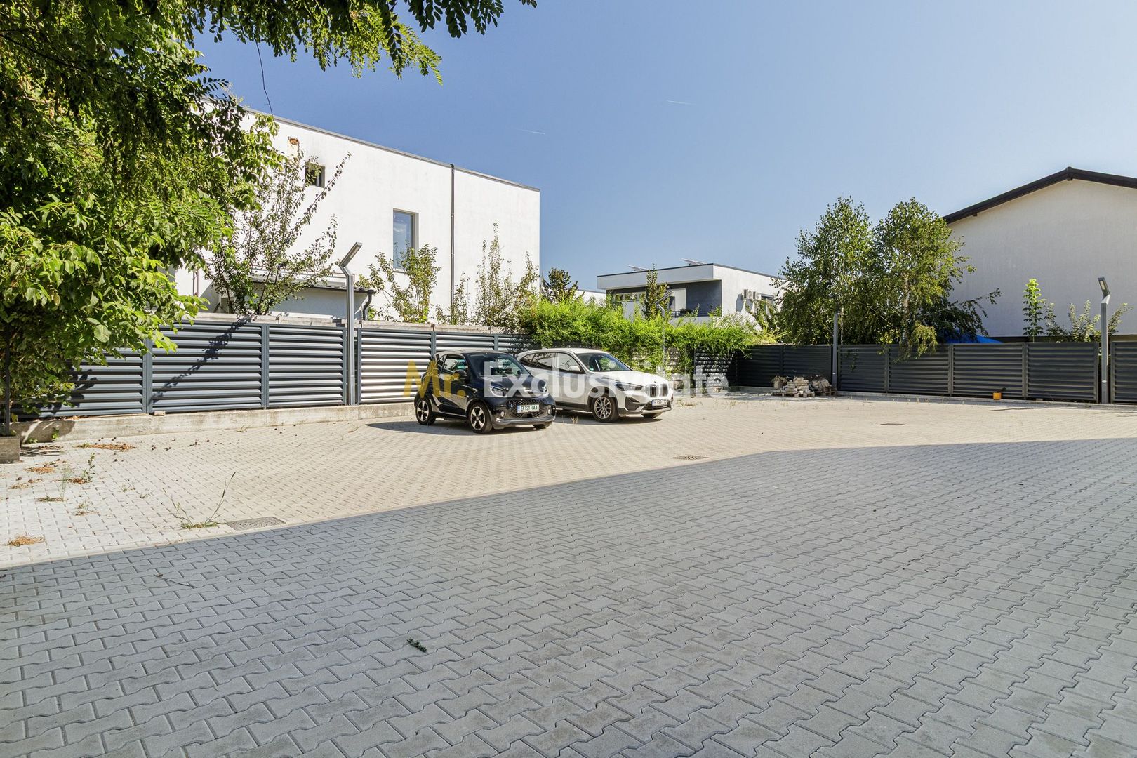Spatiu comercial de la 14 euro de inchiriat Amber Forest Plaza - Poză 2
