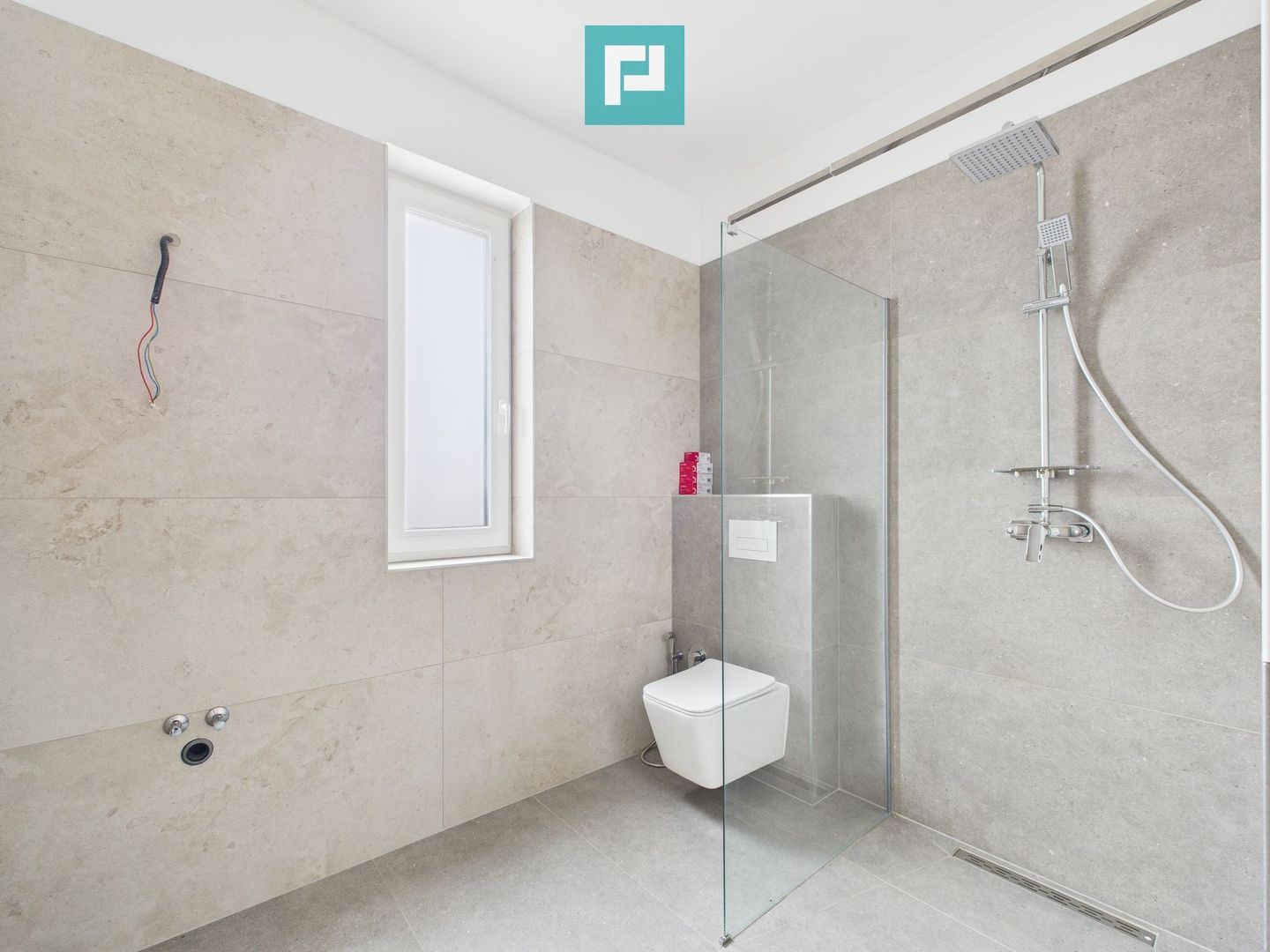 Duplex modern 5 camere Dumbrăvita - Poză 24