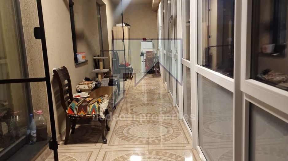 Vanzare Apartament lux de 3 camere in zona Jiului - Poză 5