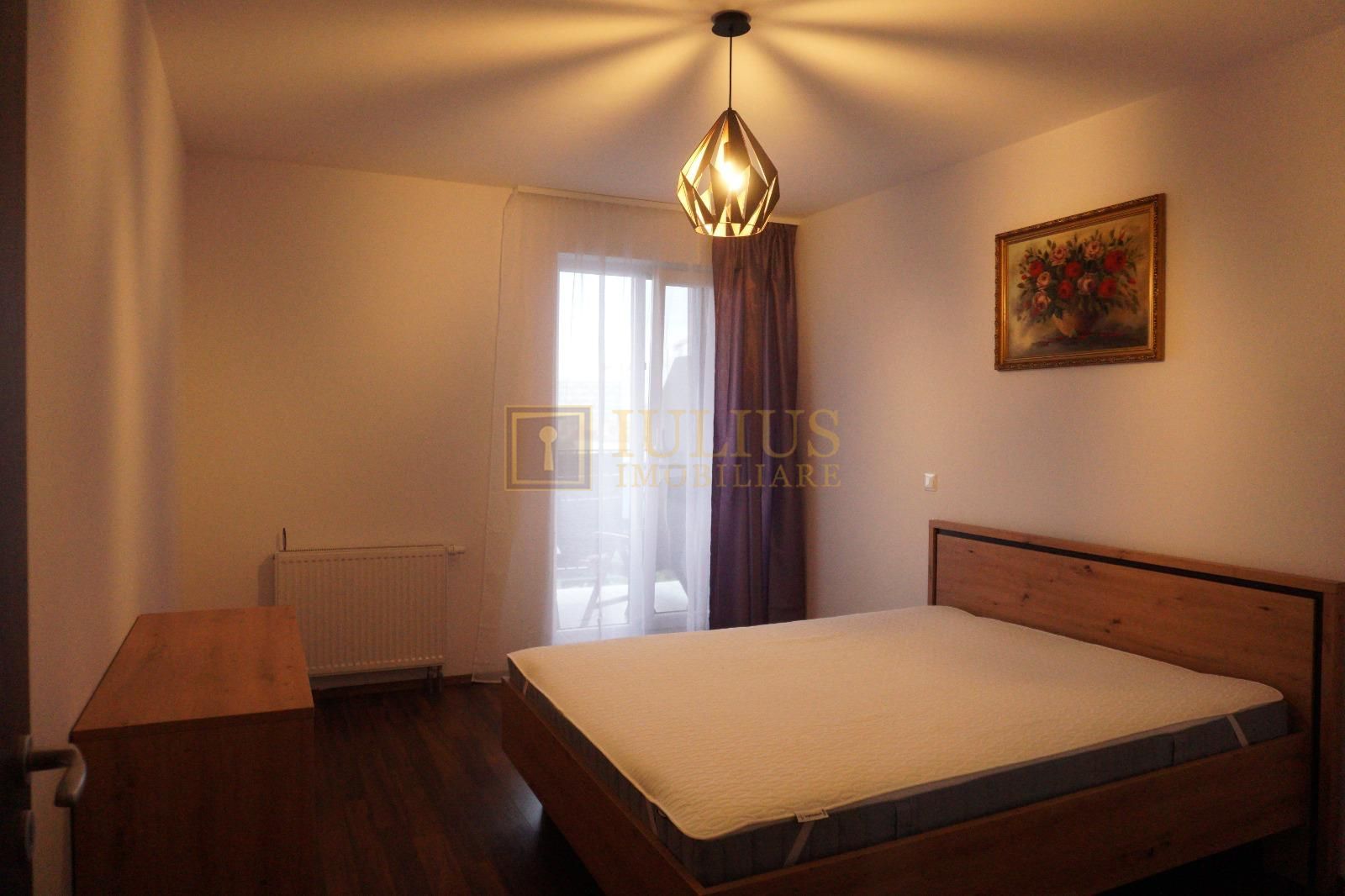 2 camere| Uranus Plaza| parcare in spatele blocului la discretie| balcon deschis - Poză 4