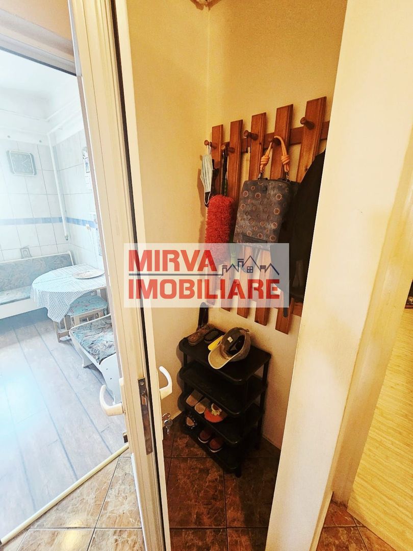 Vânzare apartament 3 camere | Zona Vest – Lămâița | Etaj 10/10 - Poză 11