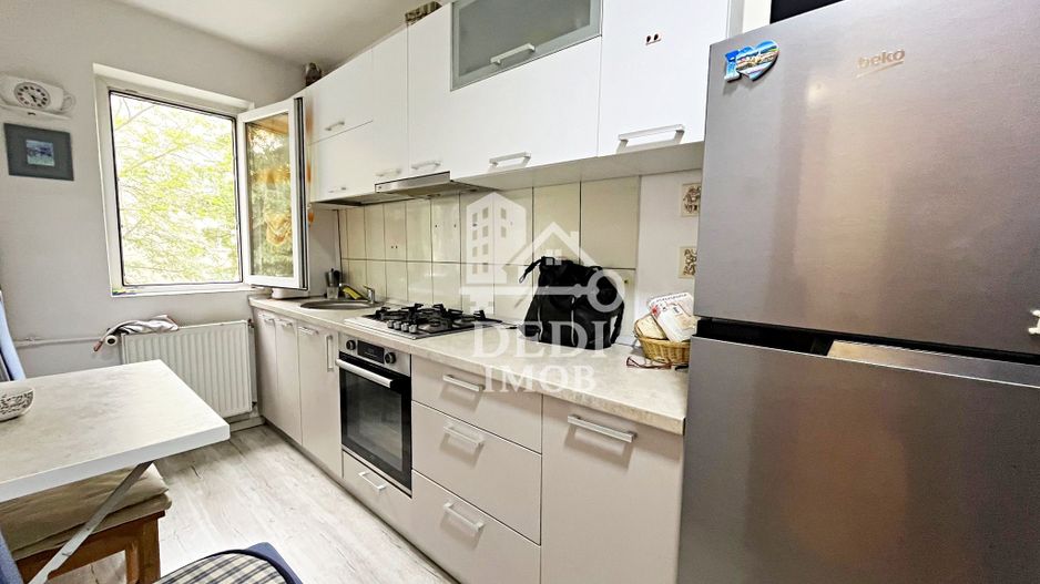 Apartament 2 camere de vânzare in zona Rogerius, Oradea - Poză 6