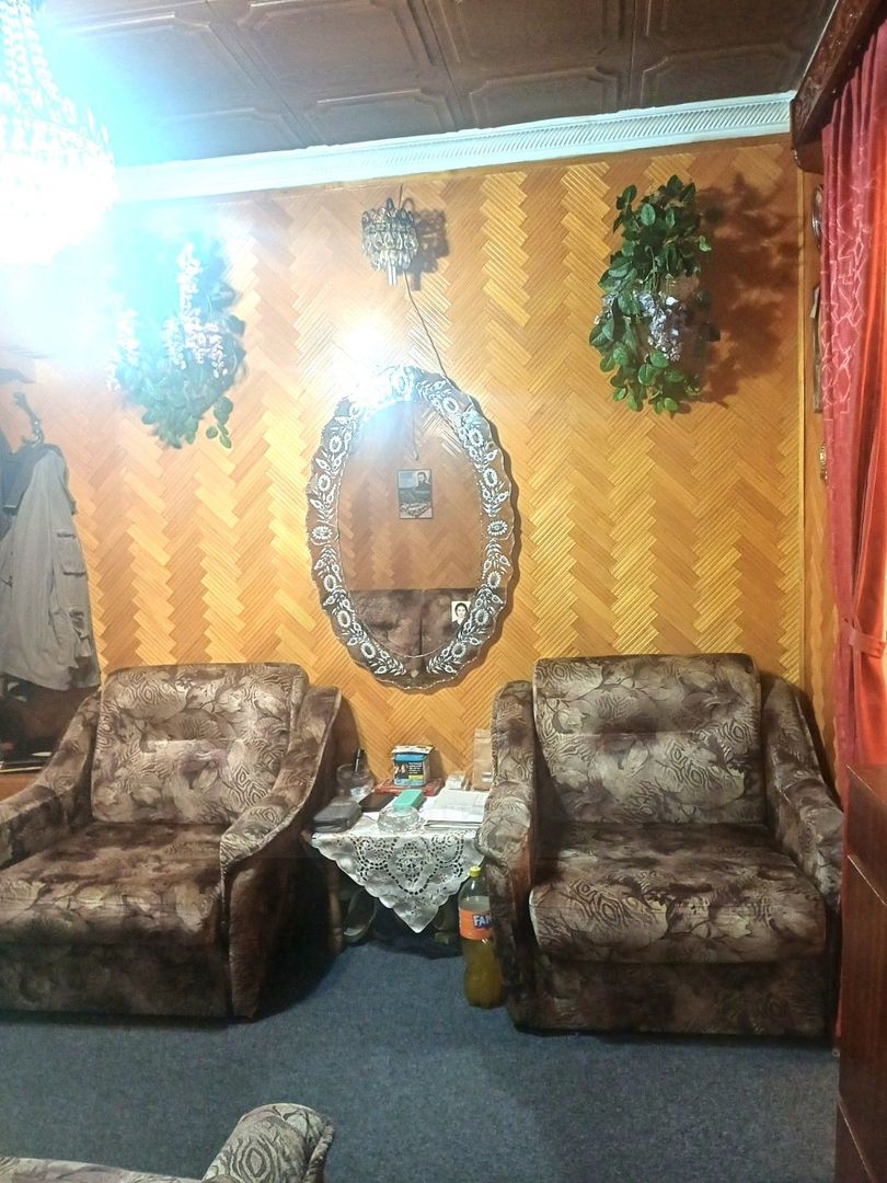 Apartament 4 camere 85 mp utili etaj 1 si pivnita in zona Vasile Aron - Poză 14
