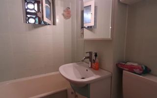 Apartament 3 camere, etaj 1, Cetate - Poză 5