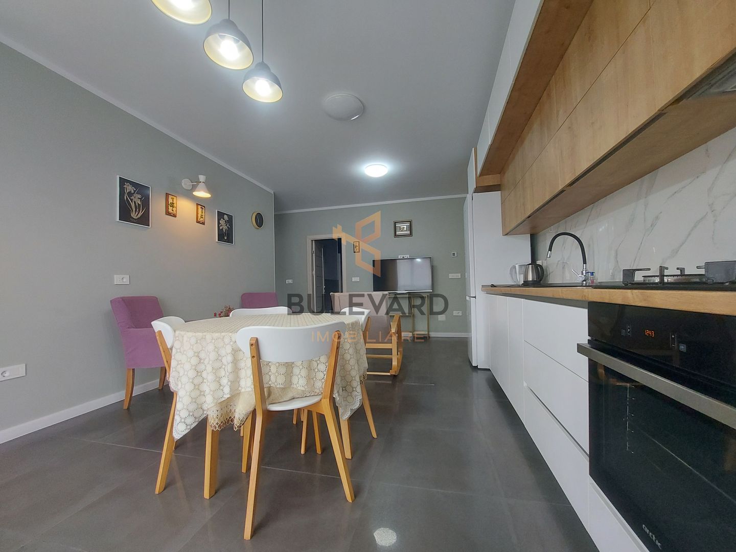 Apartament cu 3 camere/70 mp/zona Vivo! - Poză 3