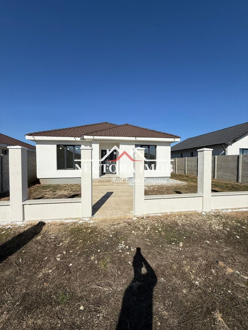 NECTORA IMOB-Casa 4 camere, 2 bai, Santandrei, 110 mp + 500 mp teren - Poză 1
