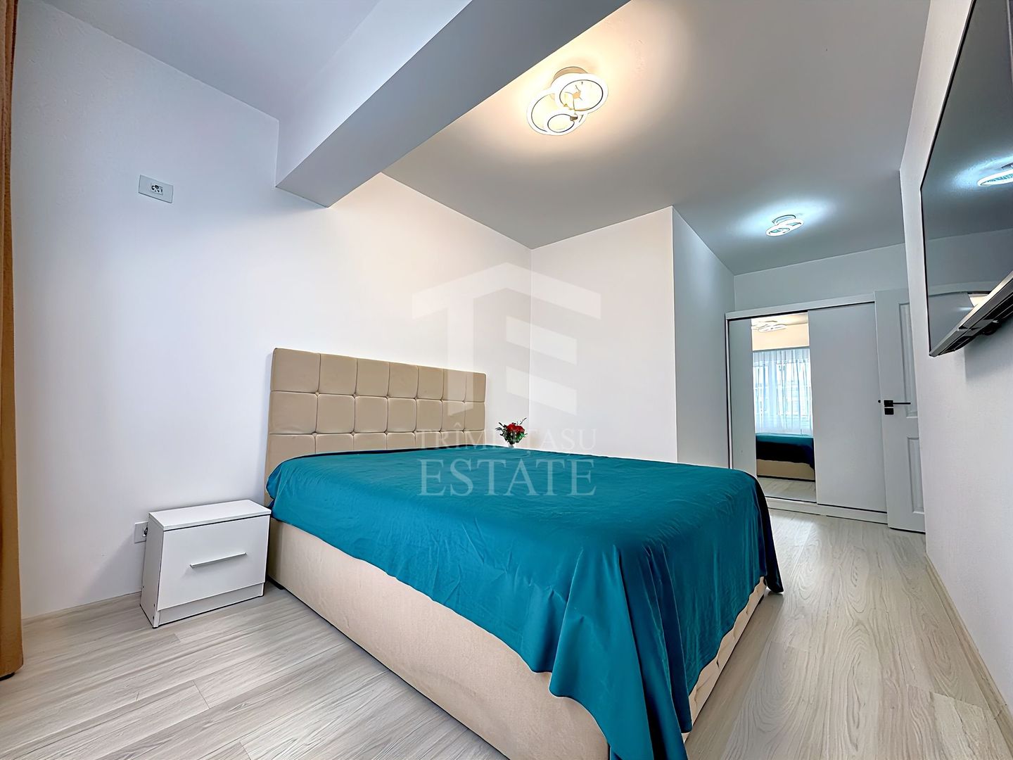 3 camere decomandat bucatarie inchisa 79mp Grand Arena parcare inclusa - Poză 20