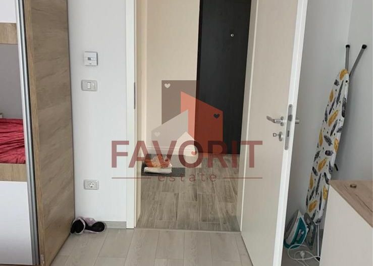 Terasa generoasa. Modern amenajat. - Poză 8