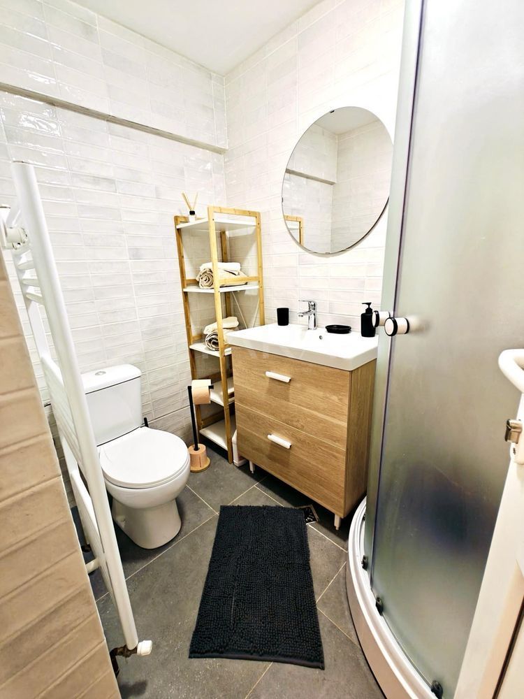 Garsoniera finisata modern, zona Semicentrala - Poză 5