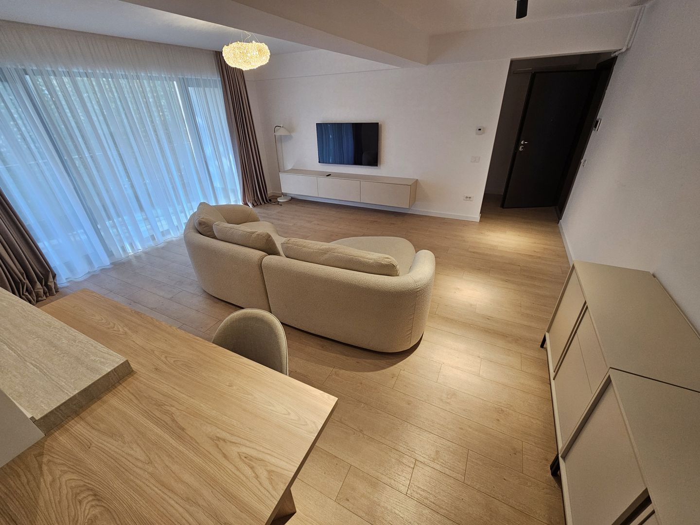 Apartament Nou 3 Camere de Închiriat - Iancu Nicolae, 95 m, NOU LUX - Poză 9