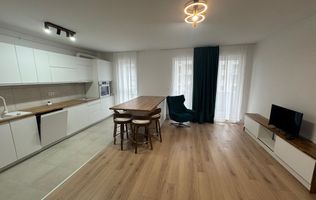 Apartament cu 2 camere, 48 mp, parcare, Zona Maurer