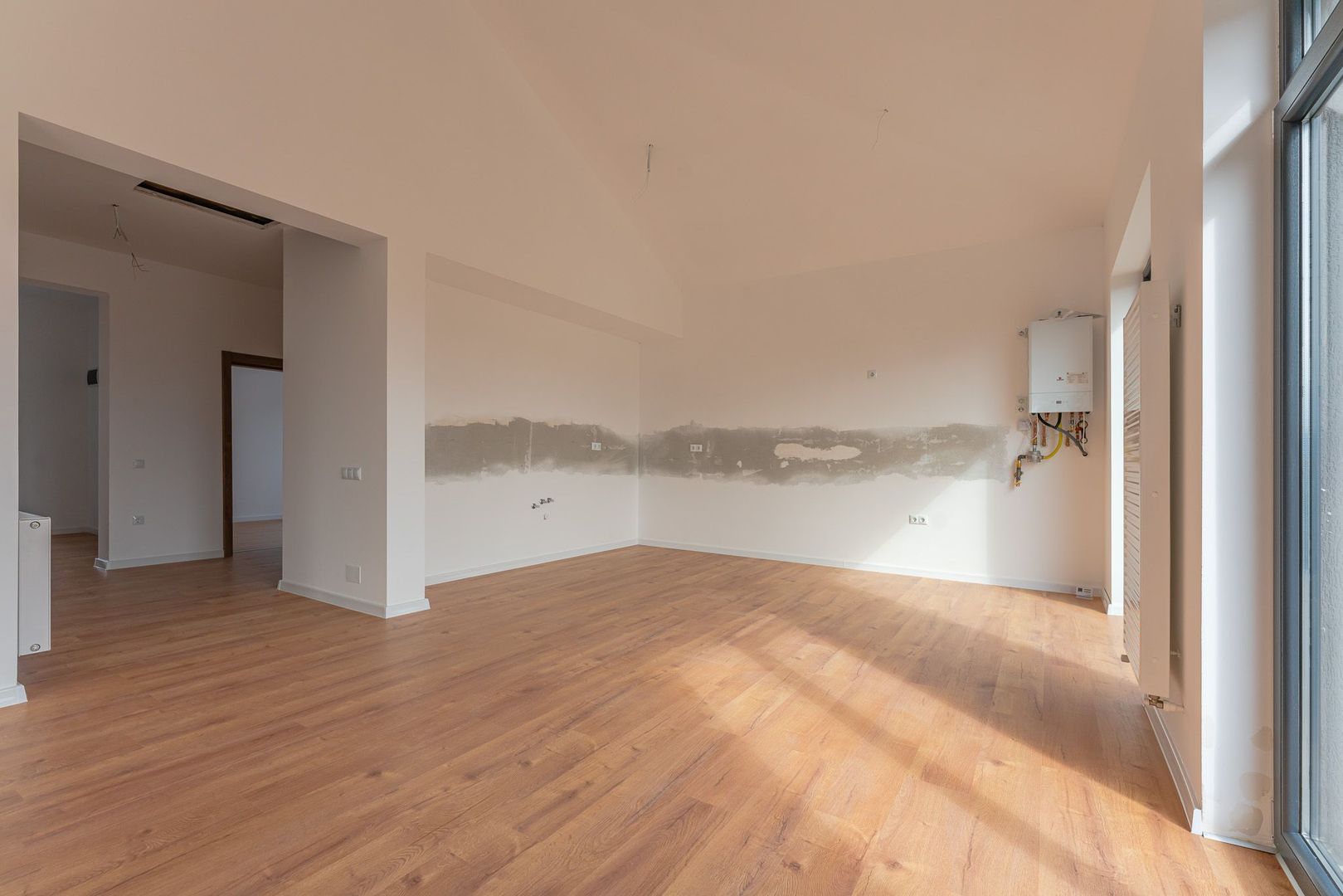 Casa individuala dispusa pe un singur nivel in Izvor, Tarlungeni - Poză 5