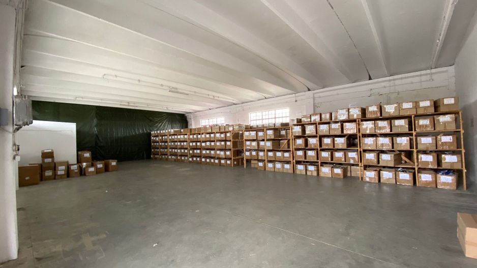 Hala 700mp  - 1040 mp cu spatiu de birouri zona de S - Poză 4