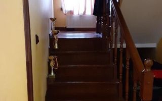 De vânzare casa P+E din cărămidă, zona Hudum - Poză 4