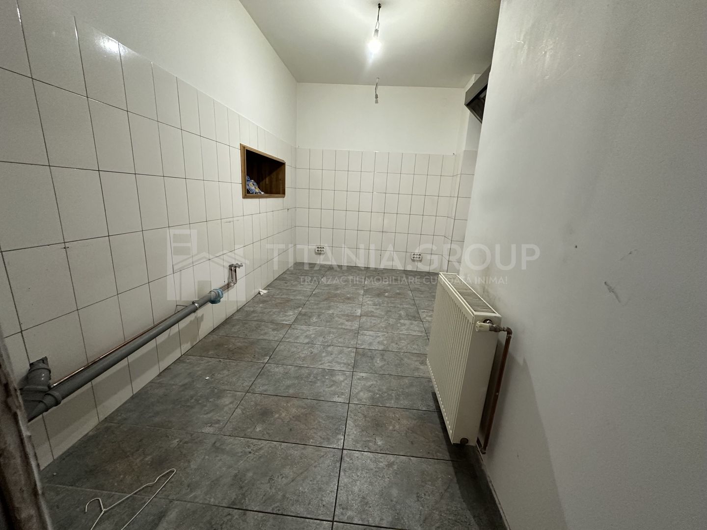 Spațiu comercial de închiriat, pretabil restaurant, 140 mp,  Str 13 Decembrie - Poză 4