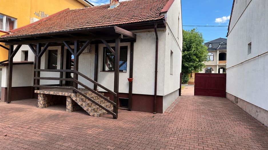 Casă recent renovată în cartierul Pârneava –Arad•400 mp teren•Oituz - Poză 8
