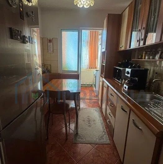 Ap 2 camere Galata - de închiriat - Poză 4