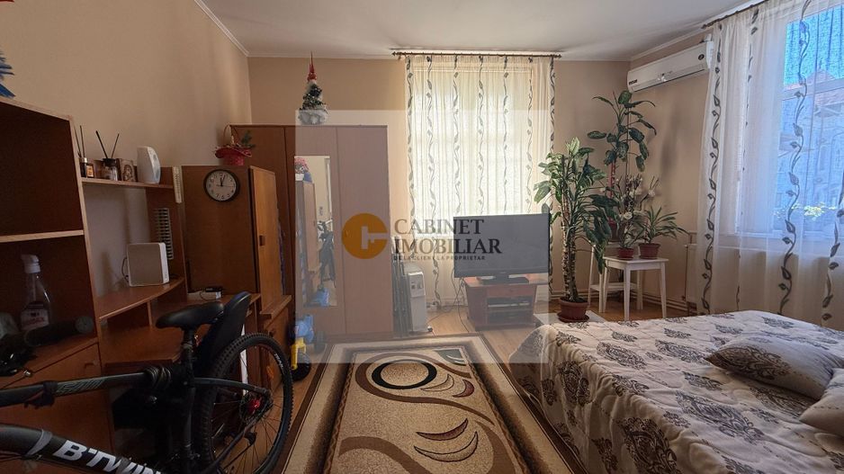 2 camere in vila I Parter I P+1+M I Dacia - Poză 1