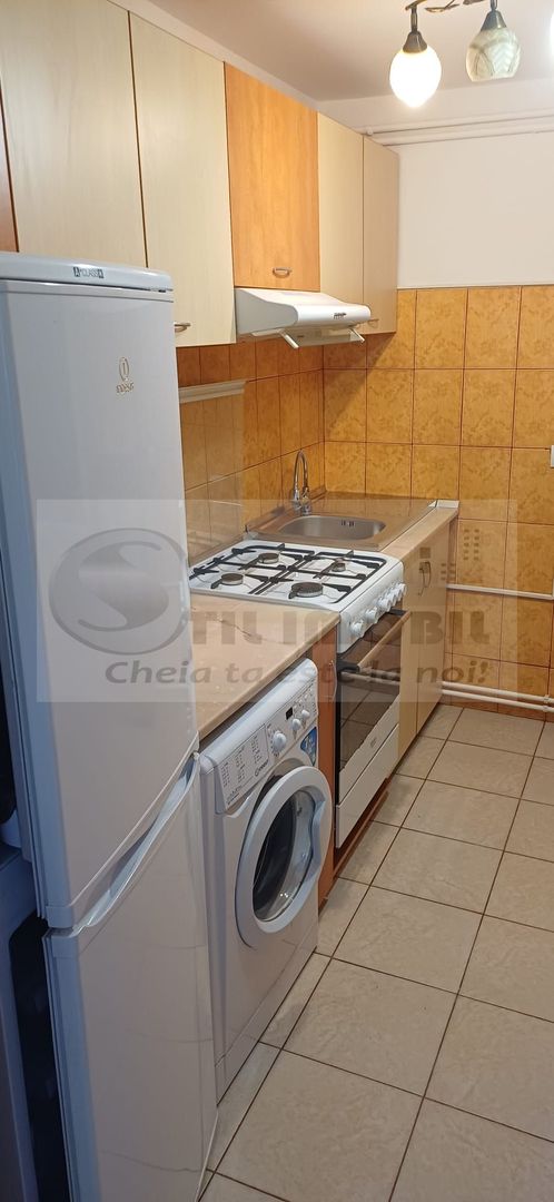 Apartament 2 camere decomandat - Tatarasi - Carrefour - 90.000 euro ! - Poză 5