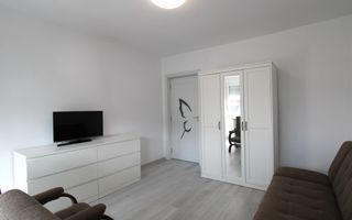 50 de metri de UMFT,  2 camere, centrala proprie. - Poză 12