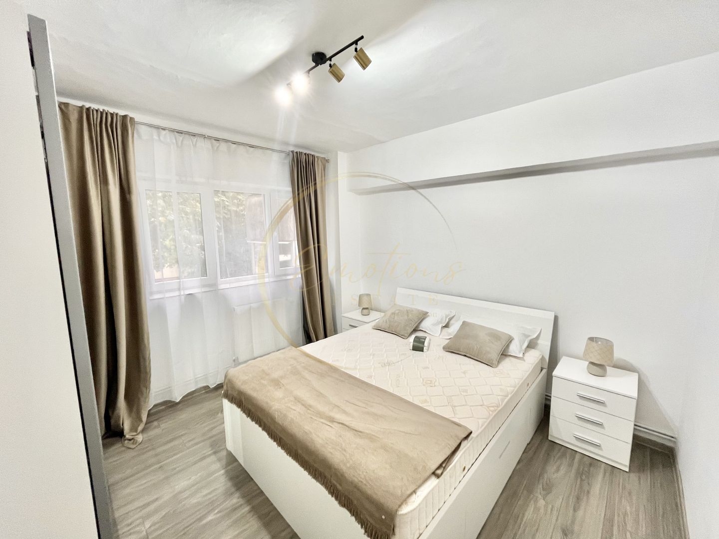 Apartament 4 camere de închiriat – zona Aradului - Poză 5