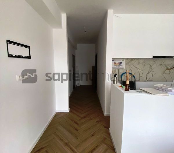 Ap.cu 3 camere central Crisana Residence - Poză 5