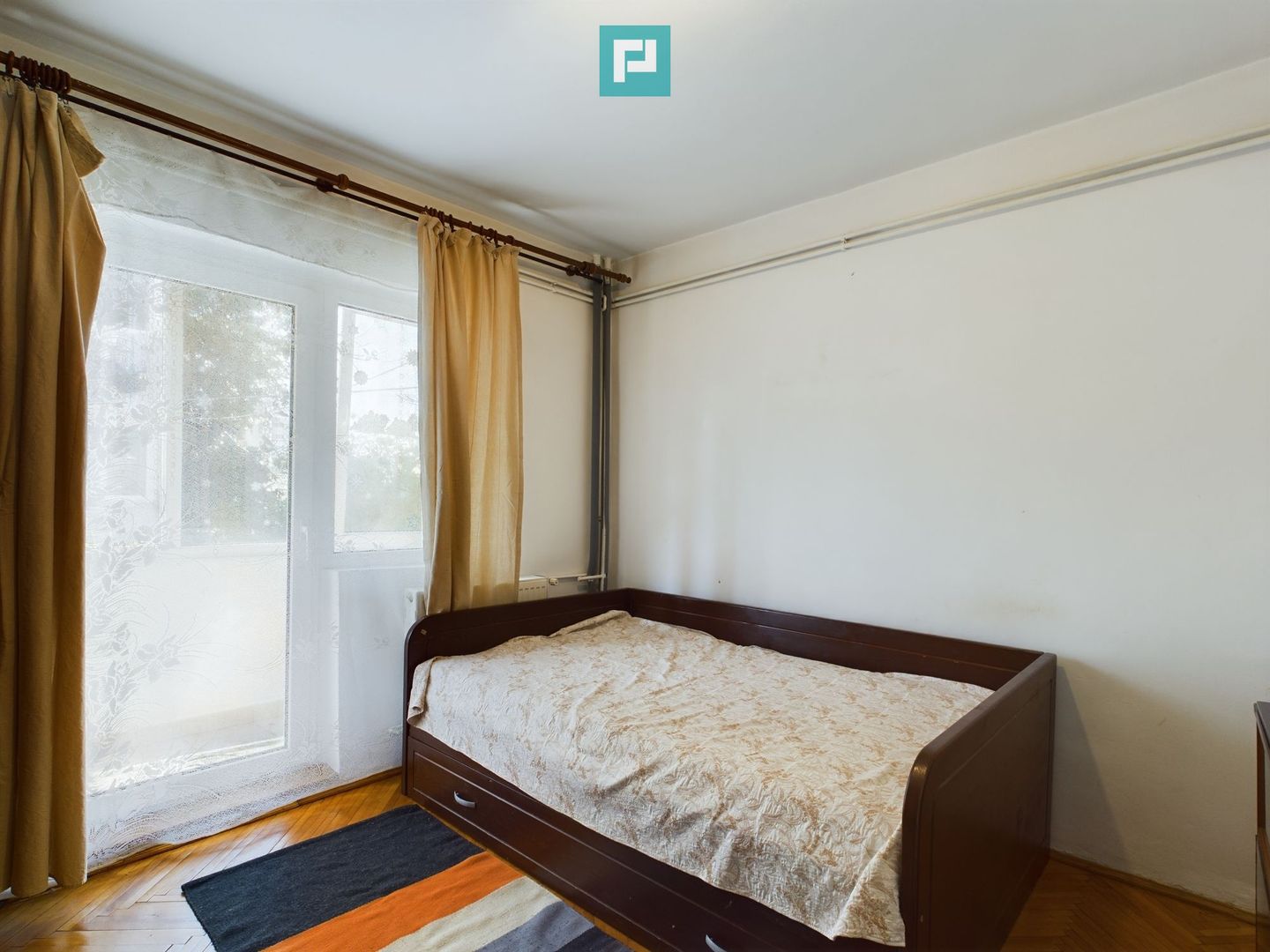 Apartament 4 Camere Lipovei -I.I. de la Brad - Poză 3