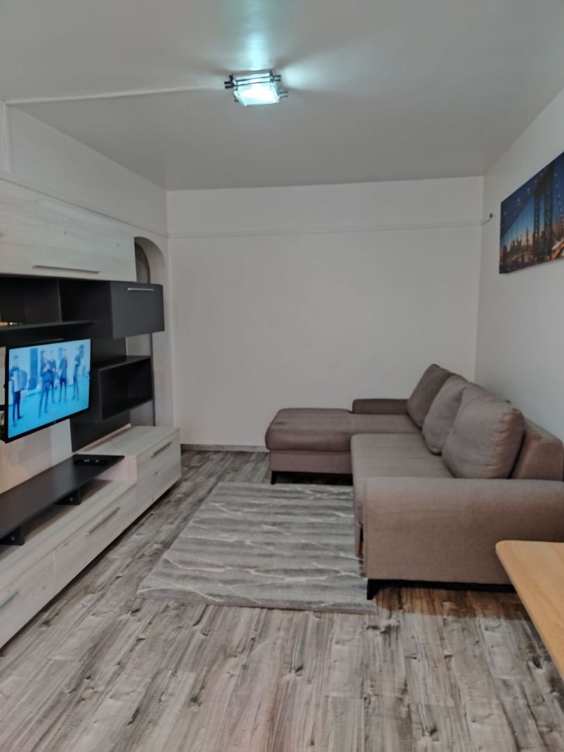 Apartament 2 camere- Craiovita Noua - Poză 4