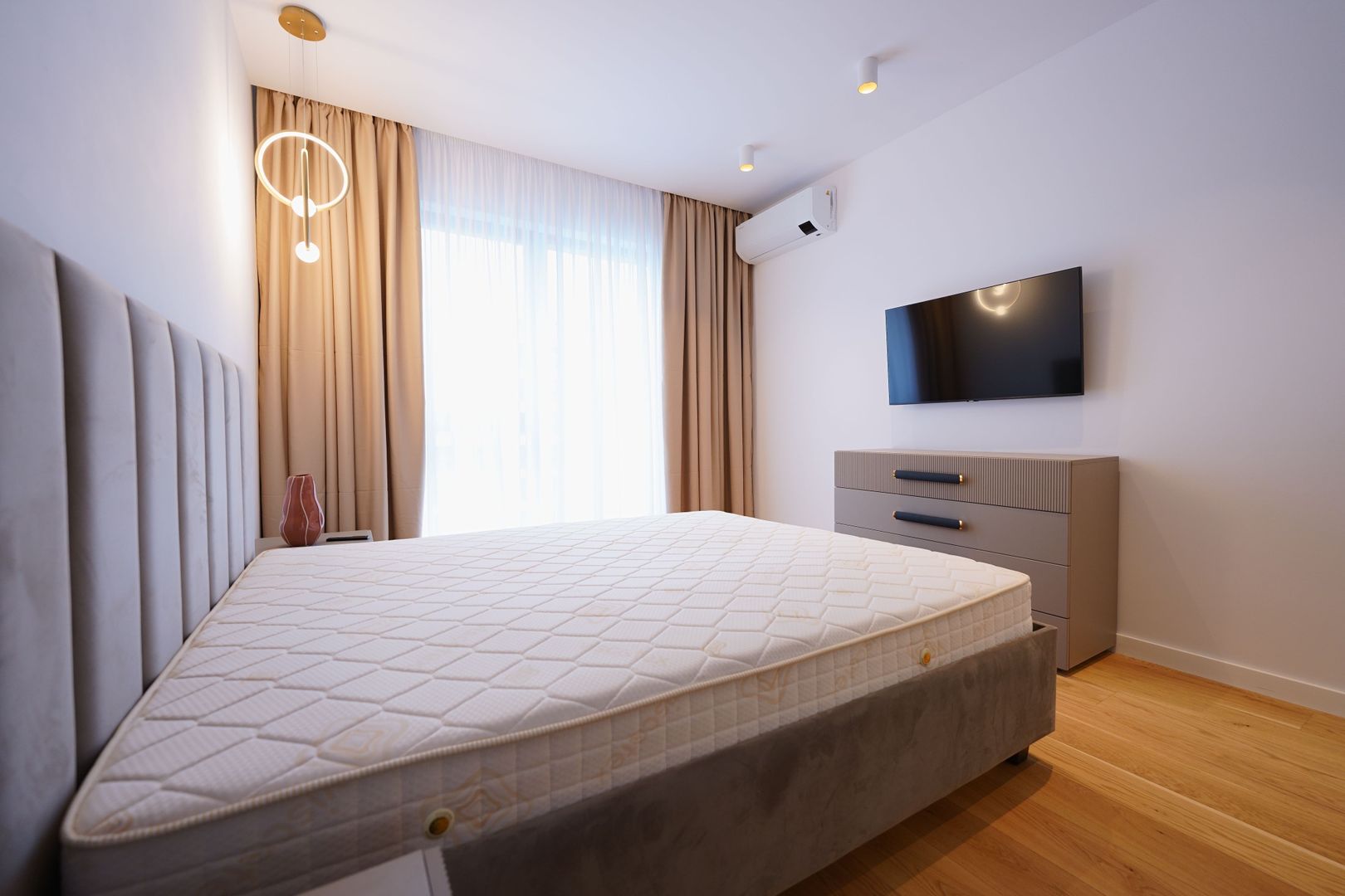3 Camere + Parcare, Nusco City, Promenada, Aviatiei - Poză 2