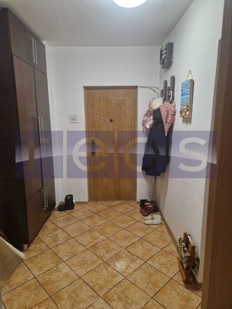 VANZARE 3 CAMERE - DECOMANDAT- DRISTOR-10 min de metrou - Poză 6