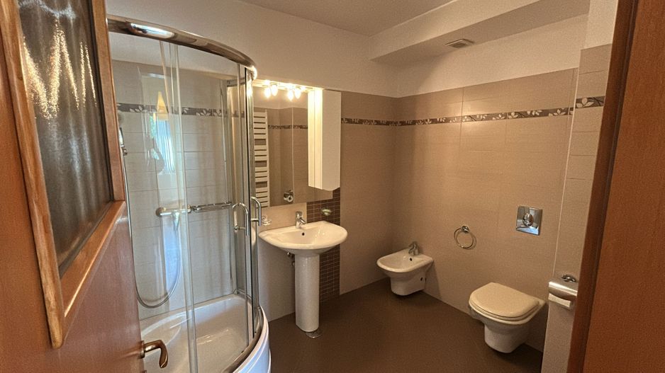 inchiriere aparament PREMIUM 3 camere OFFICE/COMERCIAL Baneasa - Poză 17