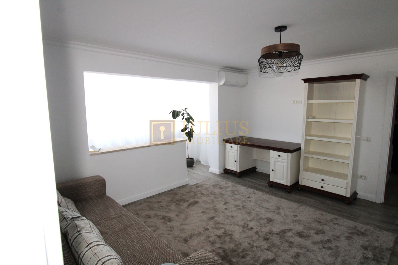 Zona Dambovita apartament 2 camere renovat modern/prima inchiriere - Poză 4