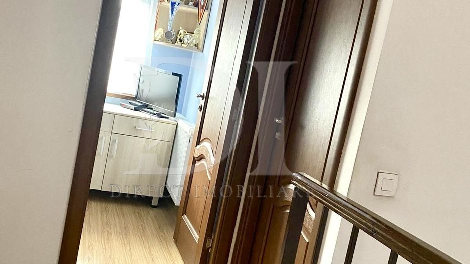 Apartament 4 camere / Pe doua nivele / Zona Eroilor - Poză 12